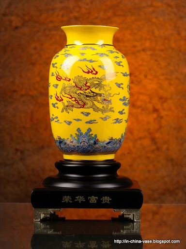 In china vase:in-28928