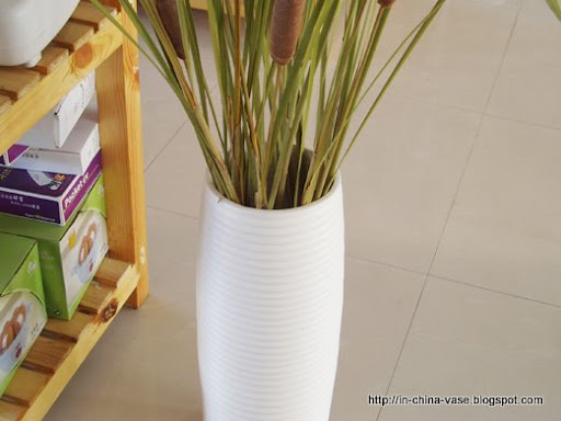 In china vase:vase-29599