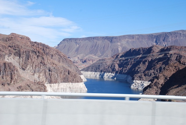 [10-31-10 A Williams to Hoover Dam 068[3].jpg]