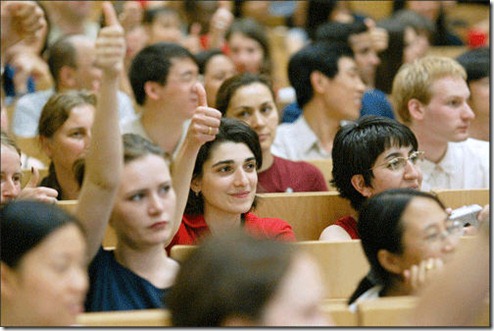 В Германия се обучават около 15 000 български студенти.