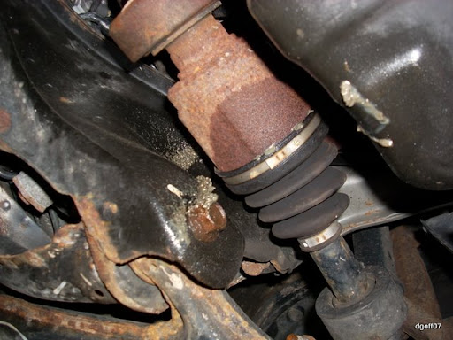 Leaking drive shaft boot - HondaSUV Forums - Discussion forum and bulletin 