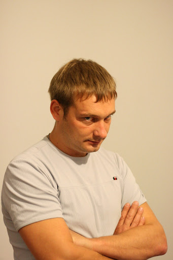 брат