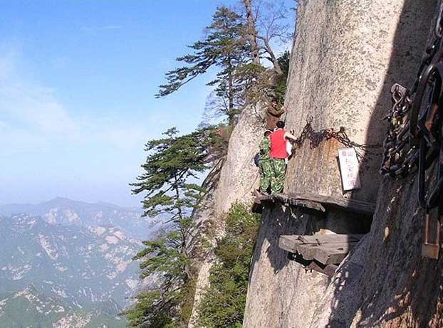 [huashan mountain road (3)[3].jpg]