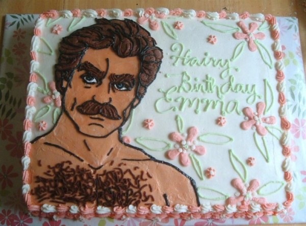 [unusual cakes[2].jpg]