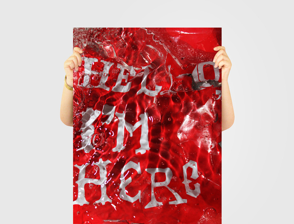 Typography in Water. Hello I’m here in hands