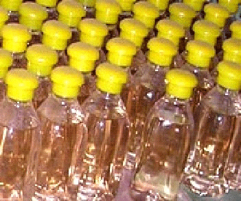 [cow-urine-bottle-drink[3].gif]