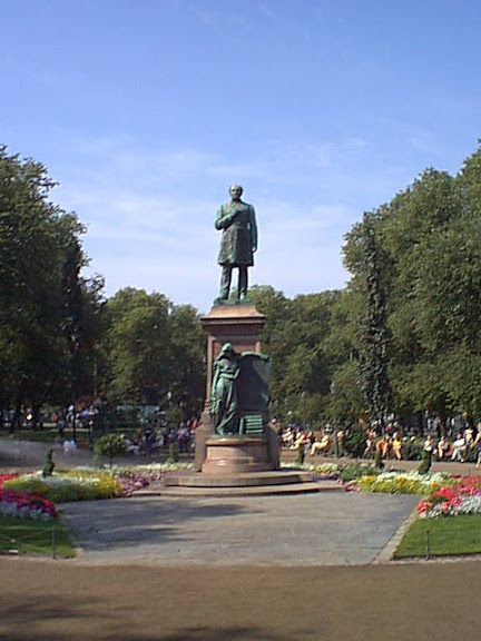 Statue of Johan Runeberg