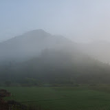 远处的山幻化如仙境