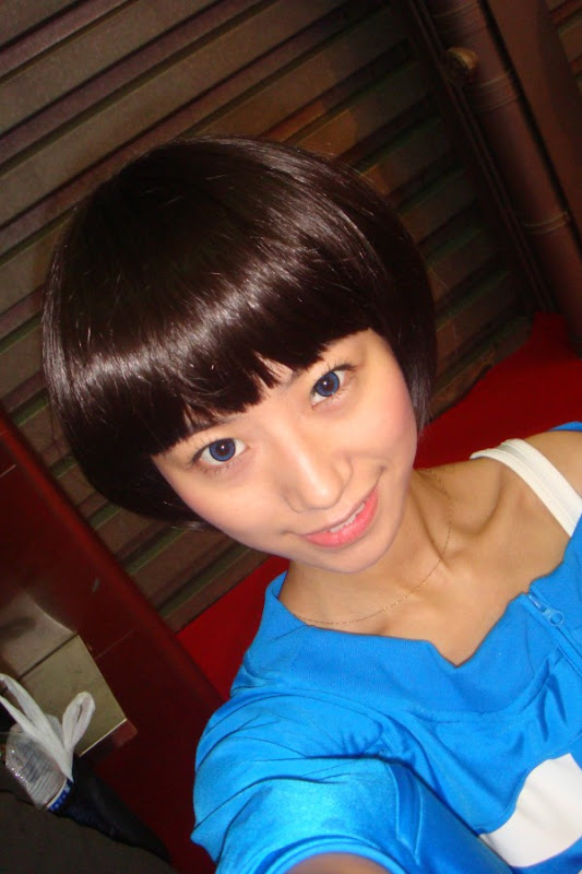 美眉日报 534716bag6877ff0210fb 林欣彤@2009上海车展~上海大美人