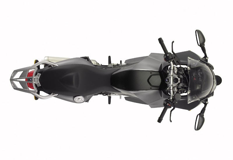 BMW_F800_ST_Top%20copia%20copia.jpg