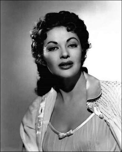 yvonnedecarlo22