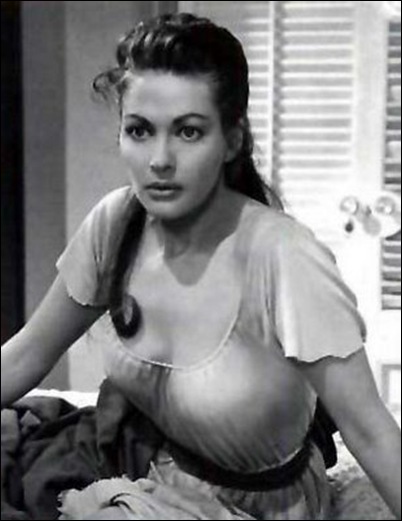 Yvonne_De_Carlo-017