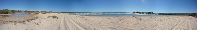[P11104594.jpg]