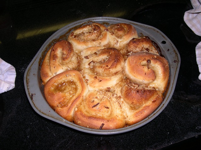 [Ravioli, cinnamon buns 015[2].jpg]