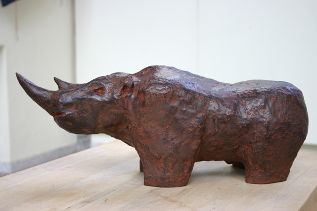 rhinoceros (2004 ~ 25 x 60 x 25 cm ~ bronze ~ private, scheveningen)