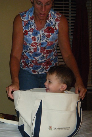 [aug - nonna visit 006[9].jpg]