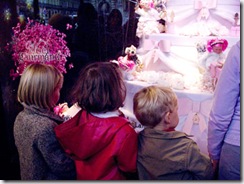 blog_pariswindows_3kids