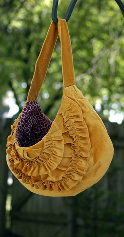 [Ruffle Bag Tutorial[6].jpg]