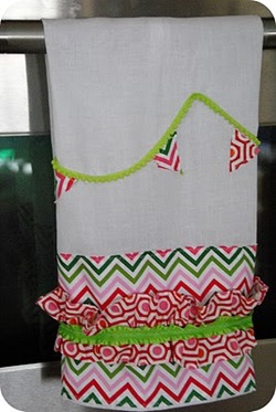 pink and green dishtowel