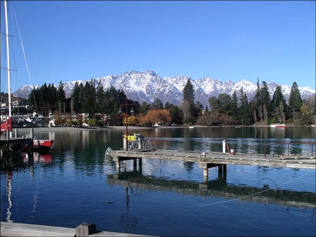 [queenstown10.jpg]