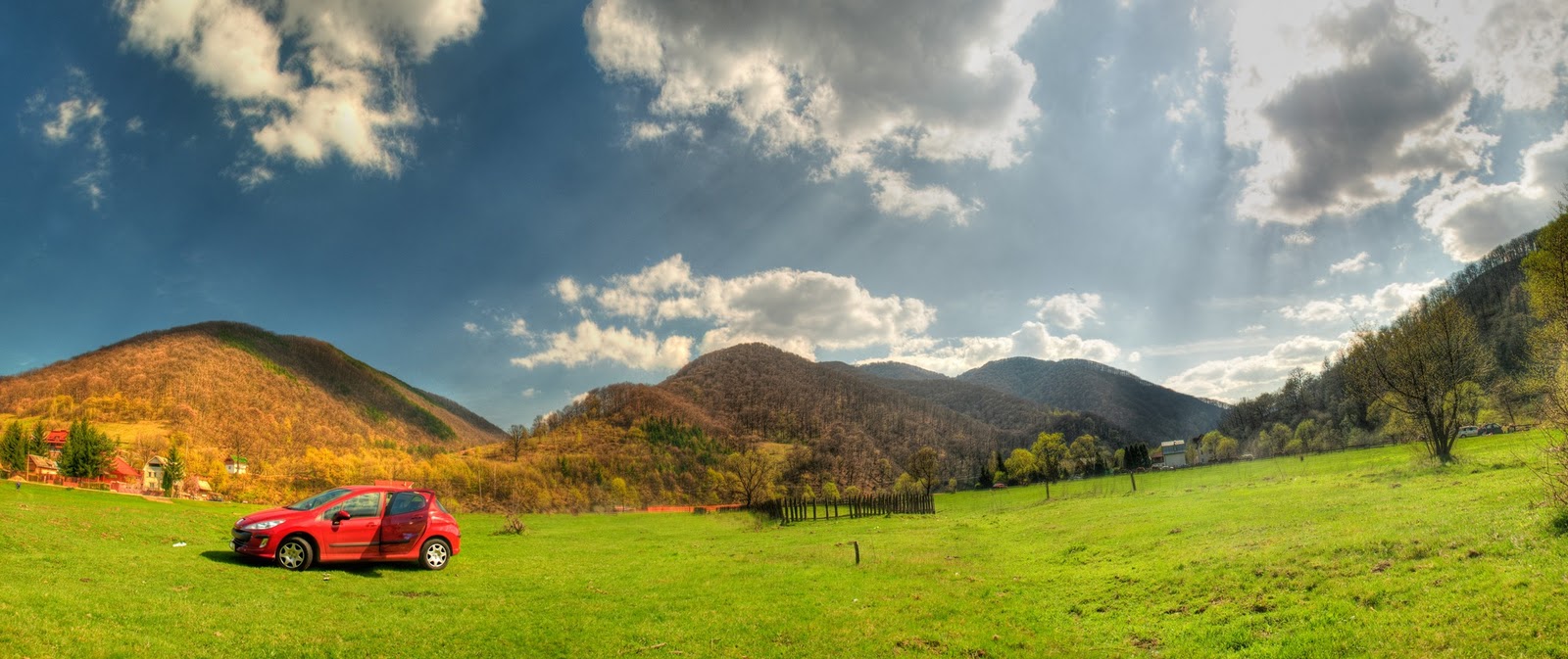 [nostalgia-panorama[4].jpg]