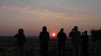 Sonnenaufgang bei Palmwag. Ausschlafen kann man zu Hause. Sonnenaufgang bei Palmwag. Ausschlafen kann man zu Hause.