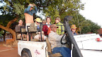 PIRSCHFAHRT im offenen Geländewagen in der Kalahari bei der Anib Lodge.