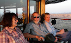Vingerklipp Lodge, oben beim Eagles Nest Restaurant, Sundownerstimmung. Ein herrlicher Abend, hier oben ist die Temperatur perfekt. Vingerklipp Lodge, oben beim Eagles Nest Restaurant, Sundownerstimmung. Ein herrlicher Abend, hier oben ist die Temperatur perfekt.