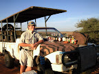 Paul und seine Kalahari Bar. Paul und seine Kalahari Bar.