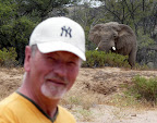 Hans Dietrich und der Elefant . Hans Dietrich und der Elefant .