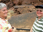 In Twyfelfontein bei den Felsgravuren, hier beim “tanzenden Kudu” In Twyfelfontein bei den Felsgravuren, hier beim “tanzenden Kudu”