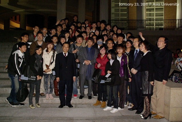 [January 23, 2011 @Asia University 78z[2].jpg]
