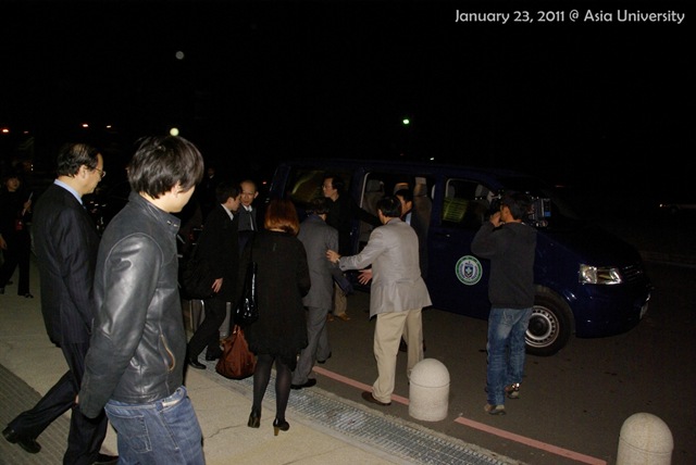 [January 23, 2011 @Asia University 81z[2].jpg]