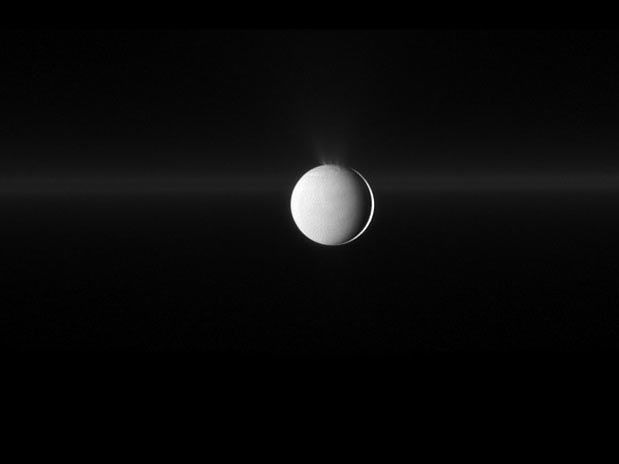 [Enceladus, satélite de Saturno[5].jpg]