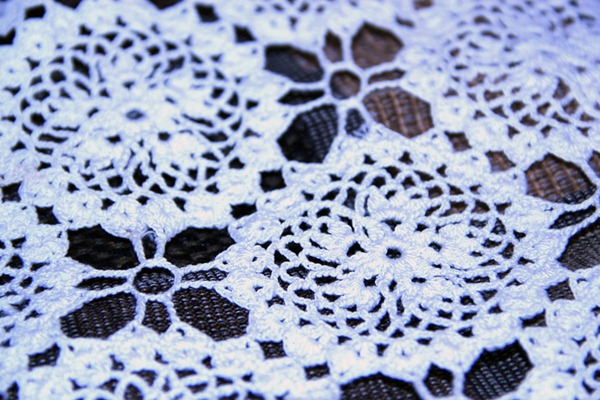 [Grandma's-tablecloth[3].jpg]