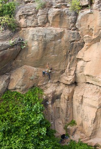 Escalando en Arico01