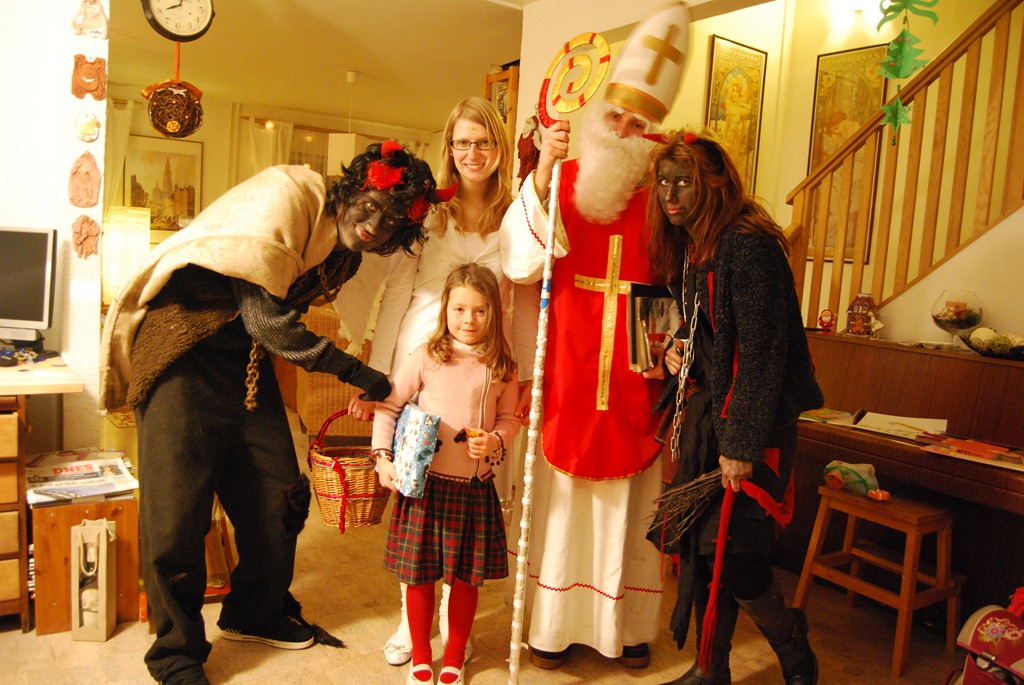 [2010-12-05 037[3].jpg]