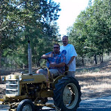 2009-10-1 Boys Tractor (8).JPG