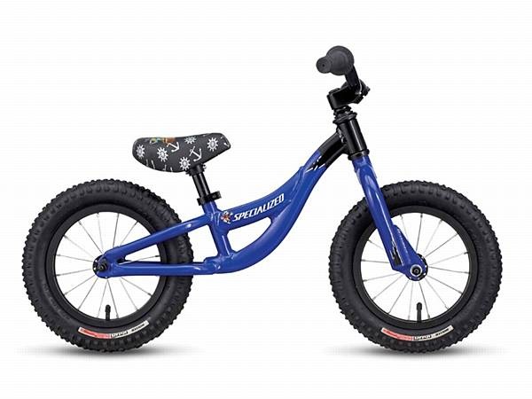 [large-hotwalkblue2010[8].jpg]