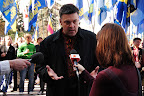 Павличко, як завжди правий (http://www.unian.ua/ukr/news/news-394803.html): Тягнибока не було на мітингу біля ВР 7 вересня. Навіть ICTV не змогли знайти лідера ВО 