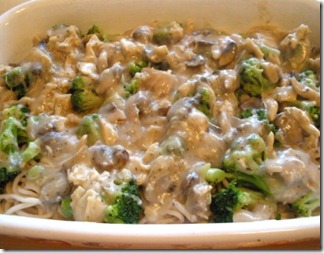Tetrazzini layers in dish Tetrazzini layers in dish