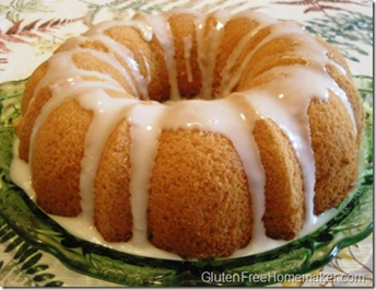 lemon%20bundt%20cake%20whole_thumb%5B6%5D[1]