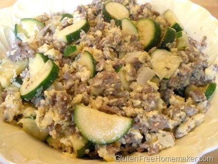 [zucchini scramble in dish[8].jpg]