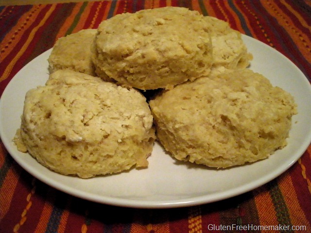 [biscuits on plate[7].jpg]