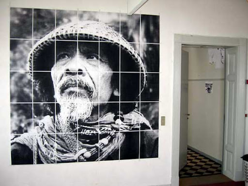 Ejemplo de mural con The Rasterbator Ejemplo de mural con The Rasterbator