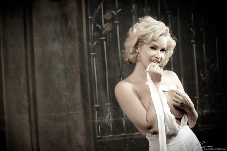 [bianca_beauchamp_07-460x305[6].jpg]
