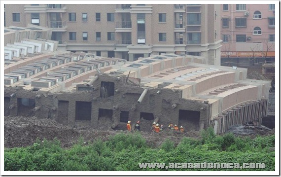 building_collapse_05
