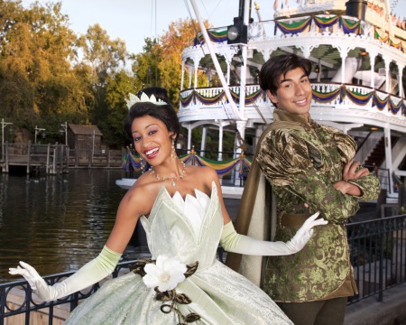 [tiana-and-naveen-for-blog-10_09_dl_04409[5].jpg]