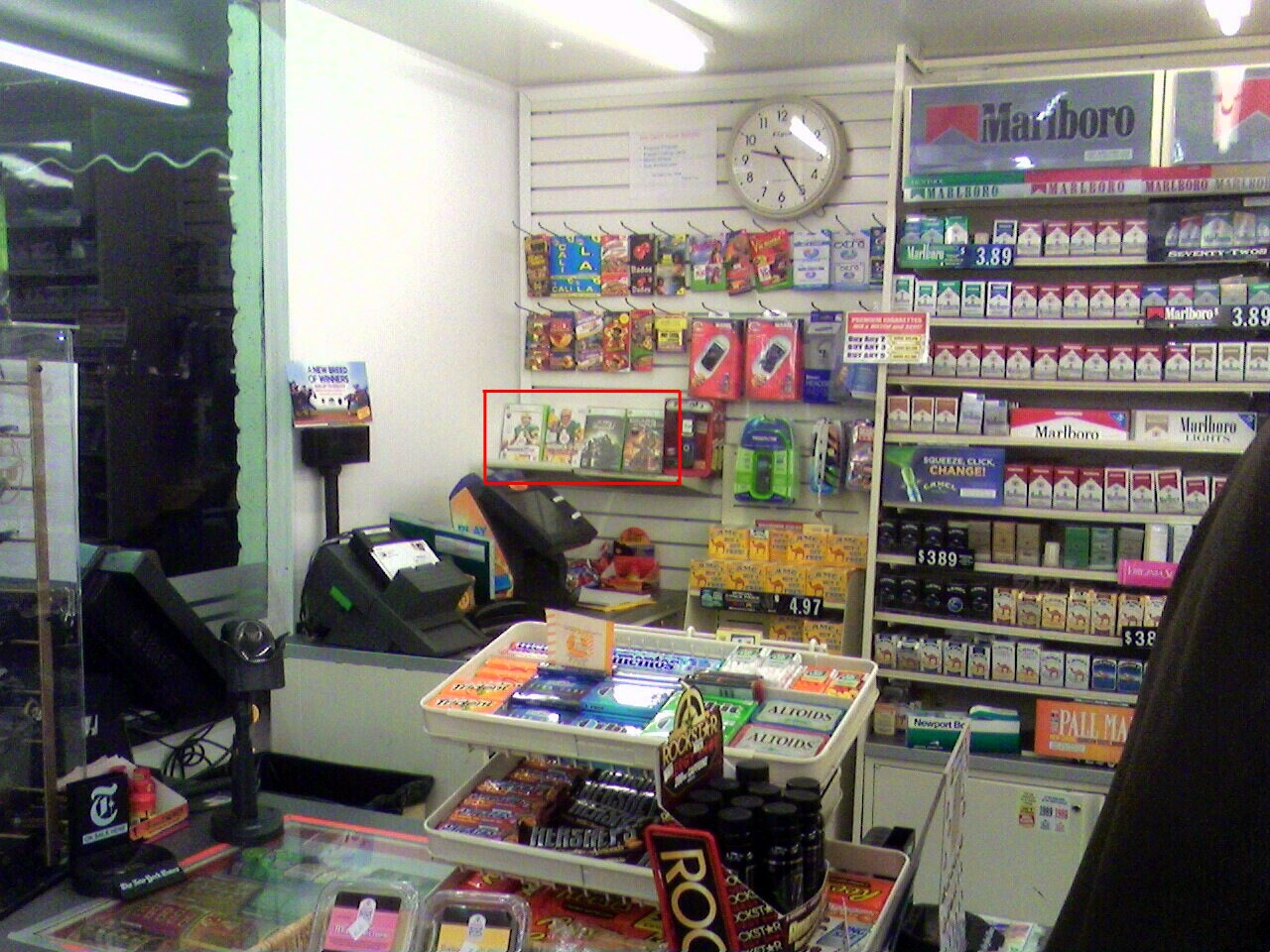 [gears at 7-11[5].jpg]