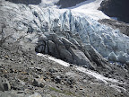 Scrambling closer to the glacier.